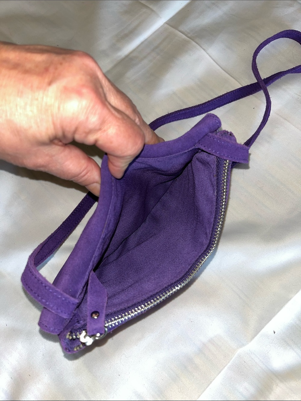Urban Outfitters Purple Suede Crossbody - Picture 4 of 8